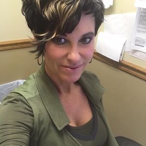 Meet your Posher, Sherry